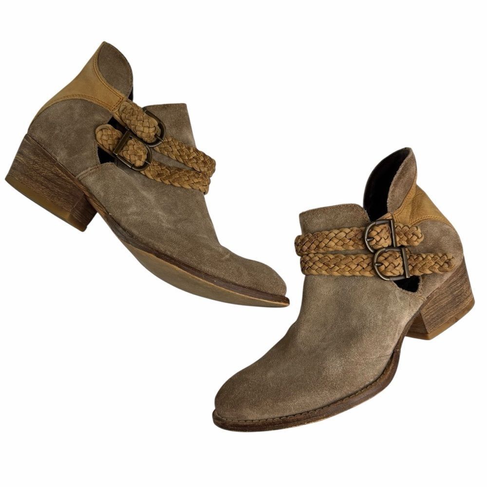 Rebels suede leather harness ankle booties size 8